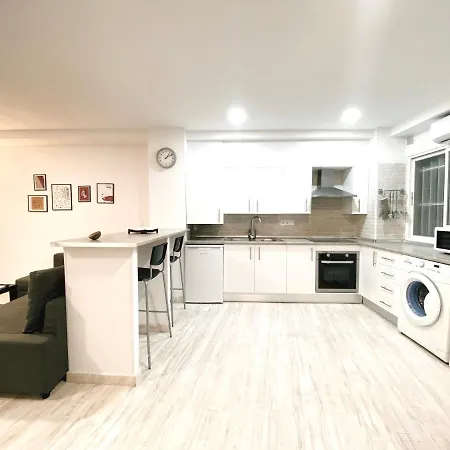 Apartment Gmc Turistics - Great For Groups & Families Malaga