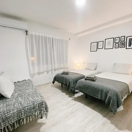 Apartment Gmc Turistics - Great For Groups & Families Malaga